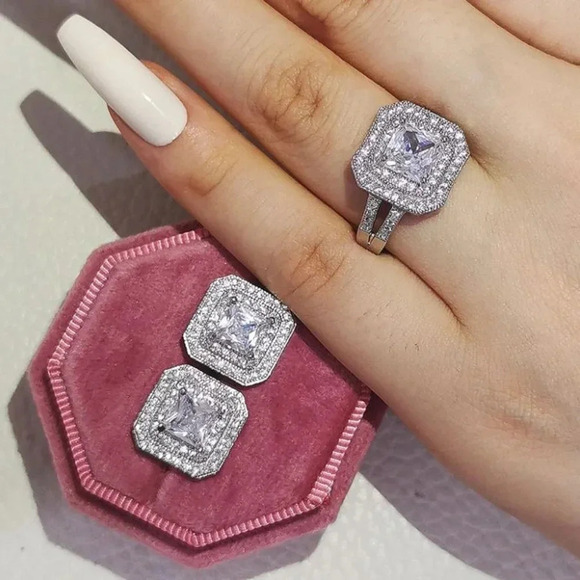 925 Sterling Silver Princess Cut Diamond Earring & Ring Jewelry Set - Picture 4 of 4
